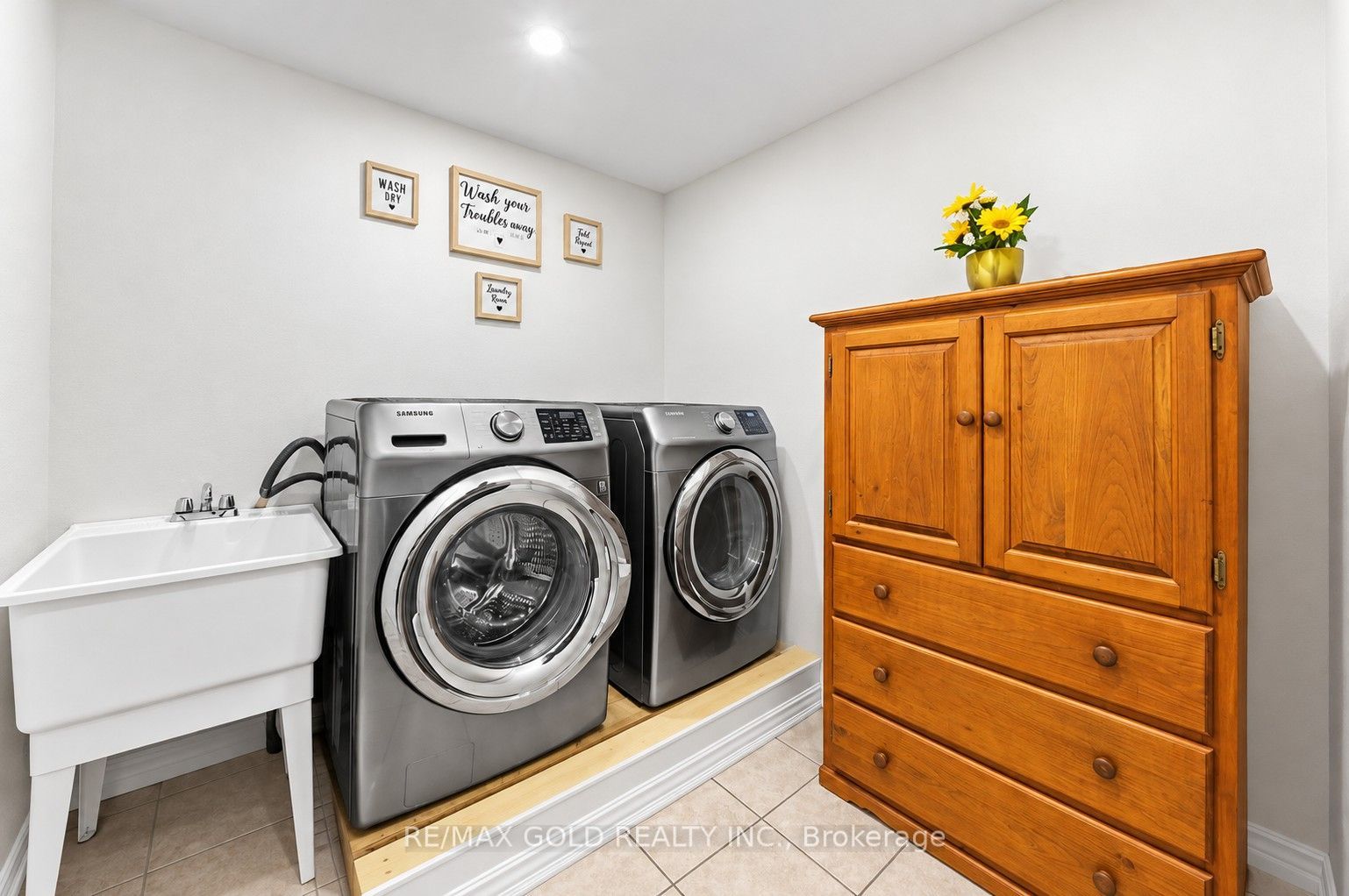 35 Davenhill Road Property Photo 16