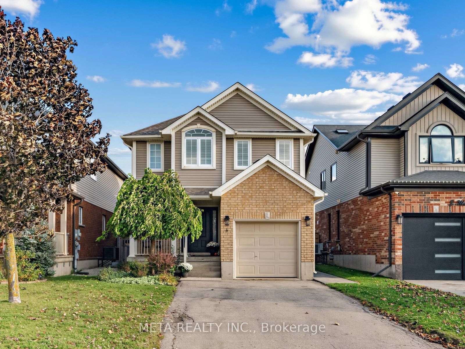 4 Murray Court Property Photo 1