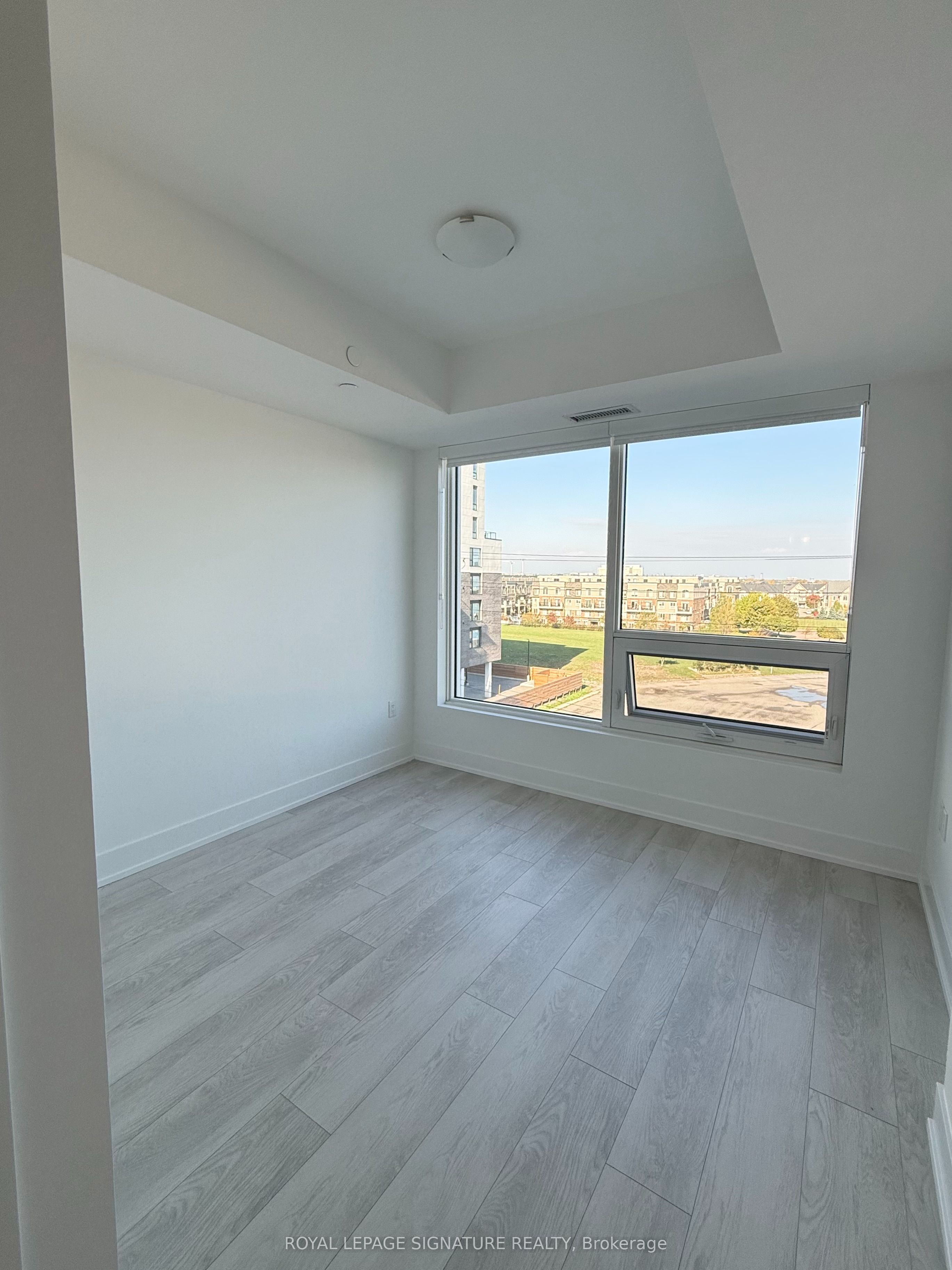 2450 Old Bronte Road 410 Property Photo 15