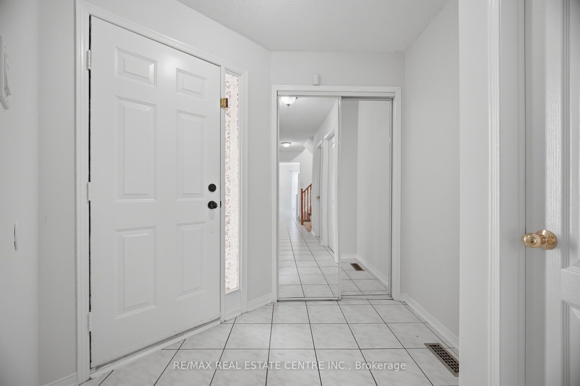 3727 Althorpe Circle Property Photo 6