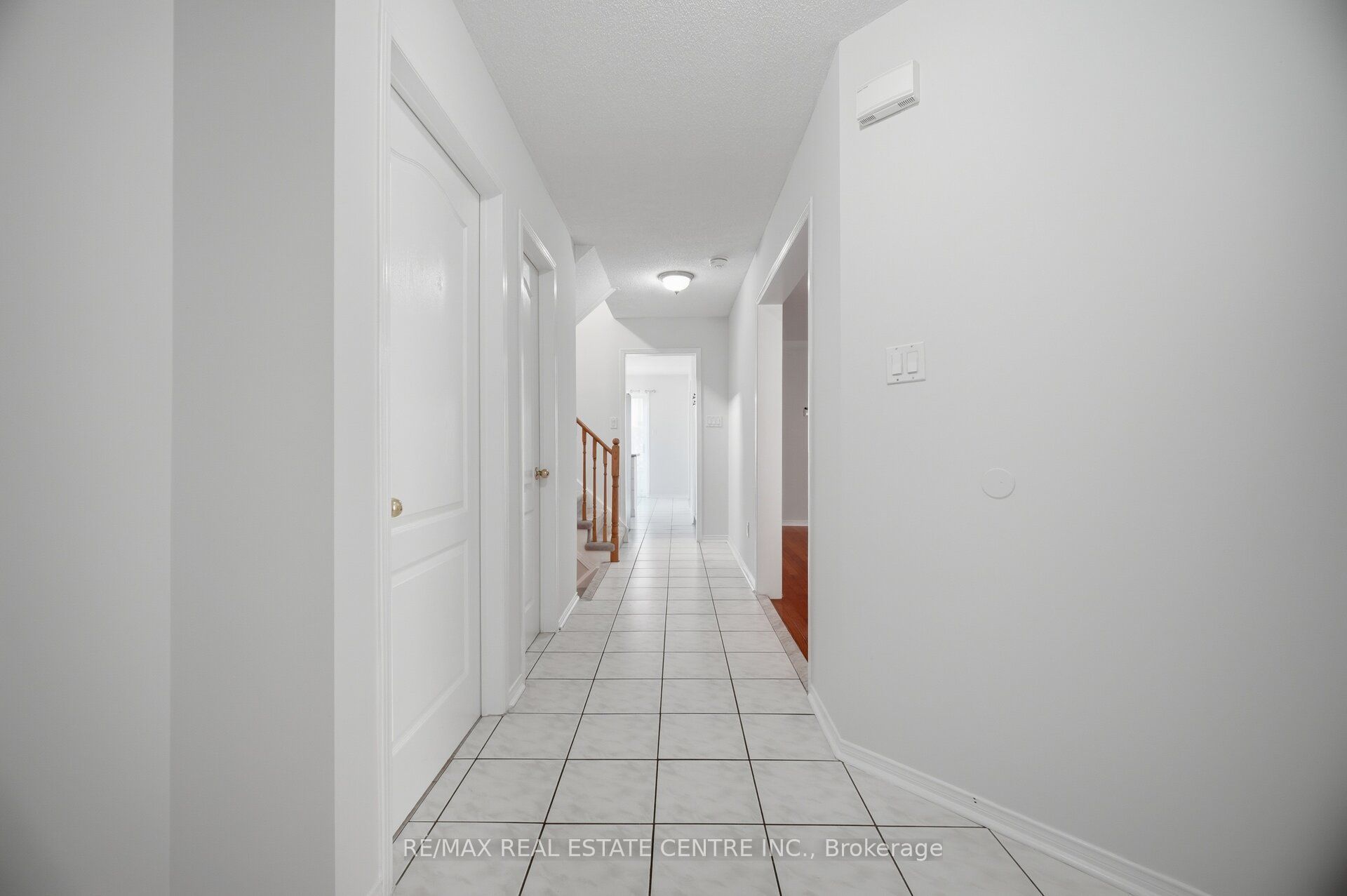 3727 Althorpe Circle Property Photo 7