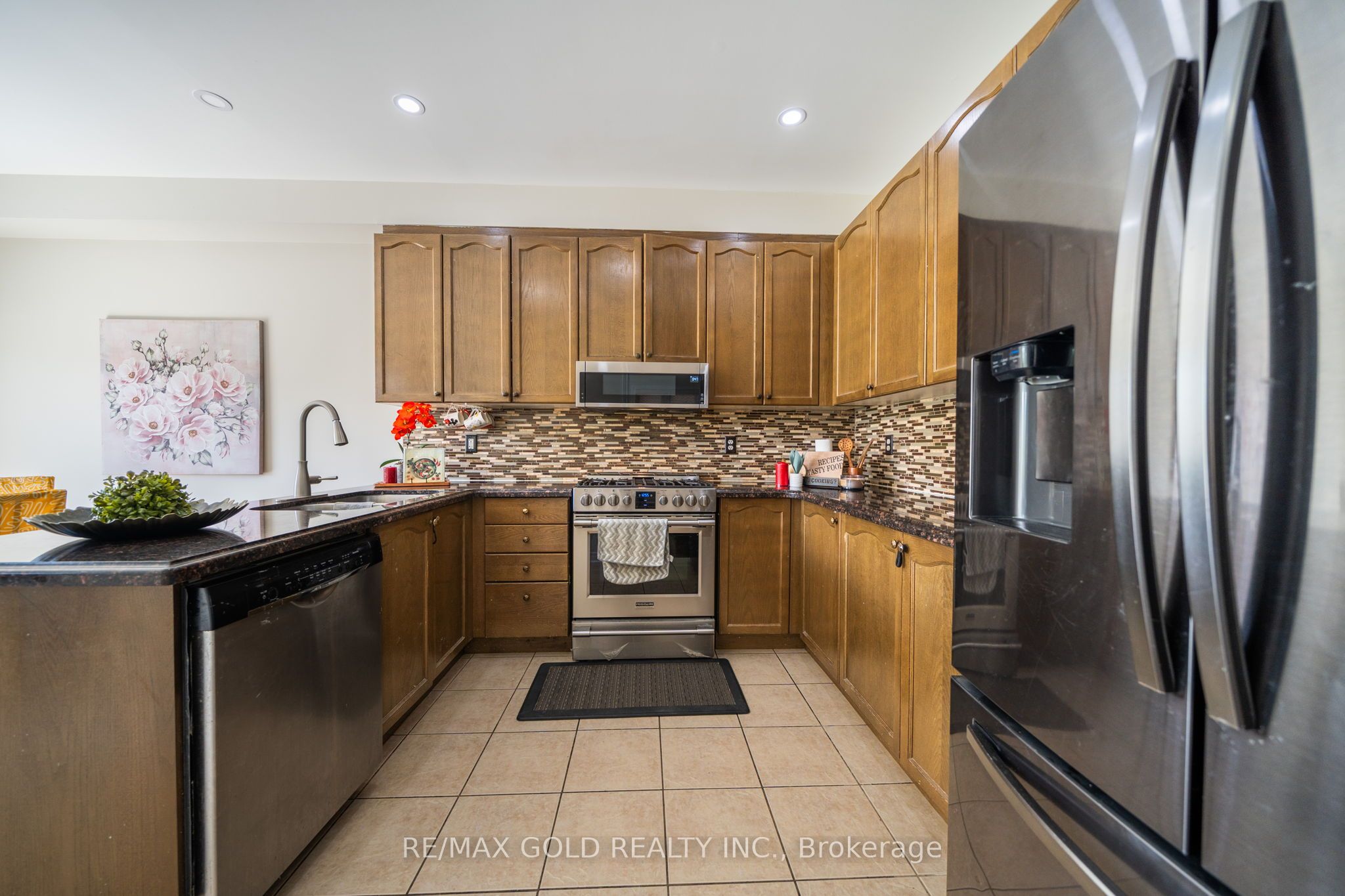 12 Pefferlaw Drive Property Photo 14