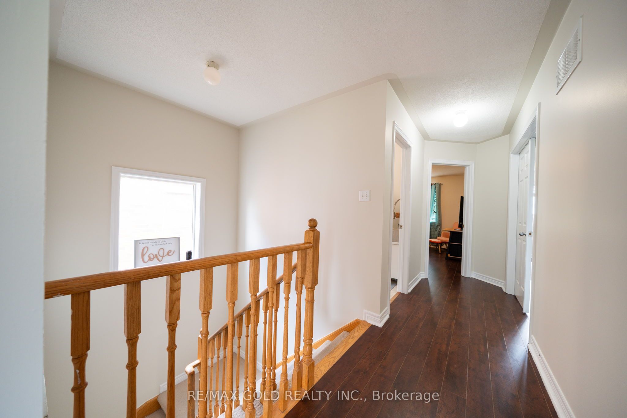 12 Pefferlaw Drive Property Photo 17