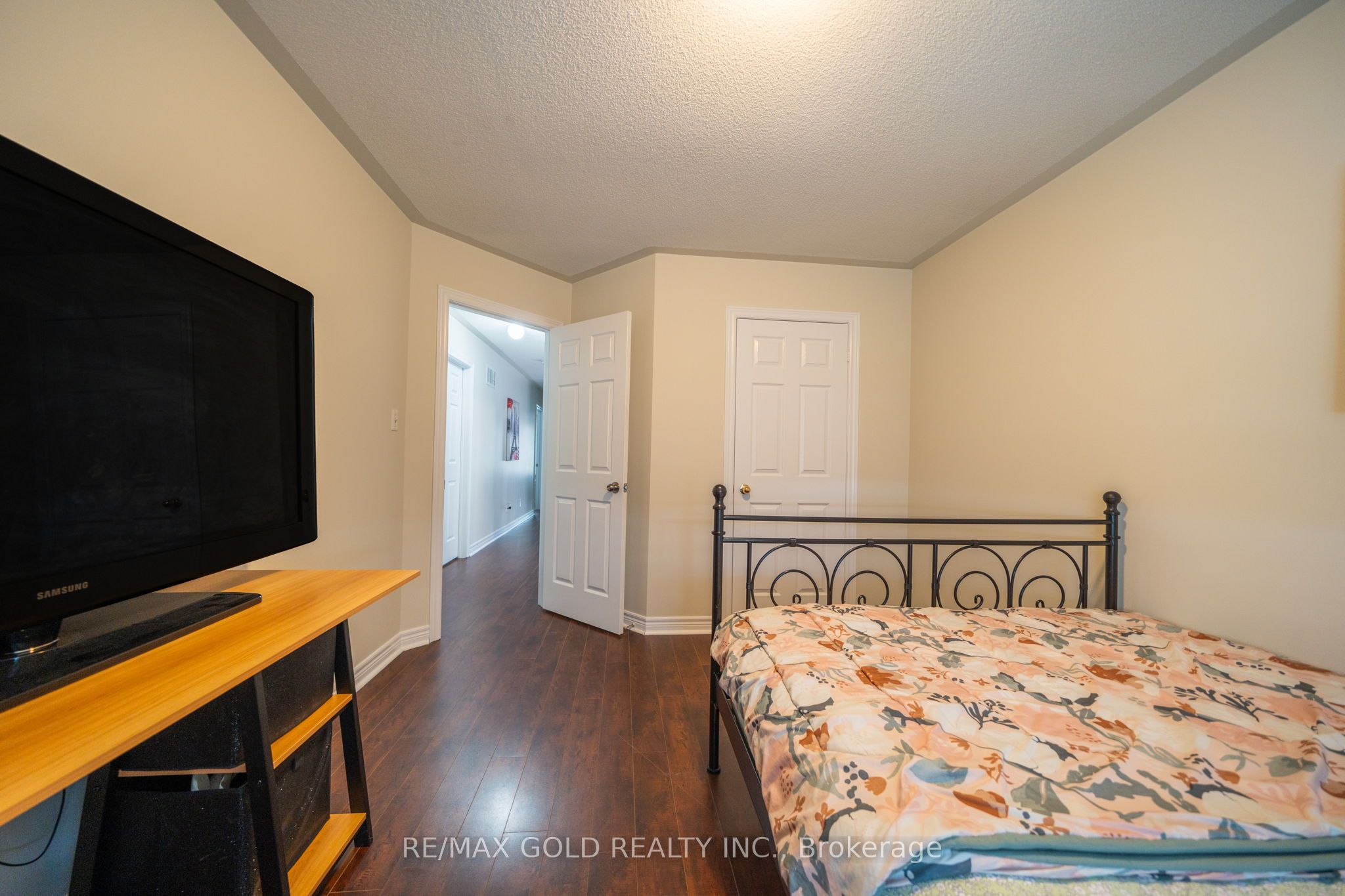 12 Pefferlaw Drive Property Photo 20