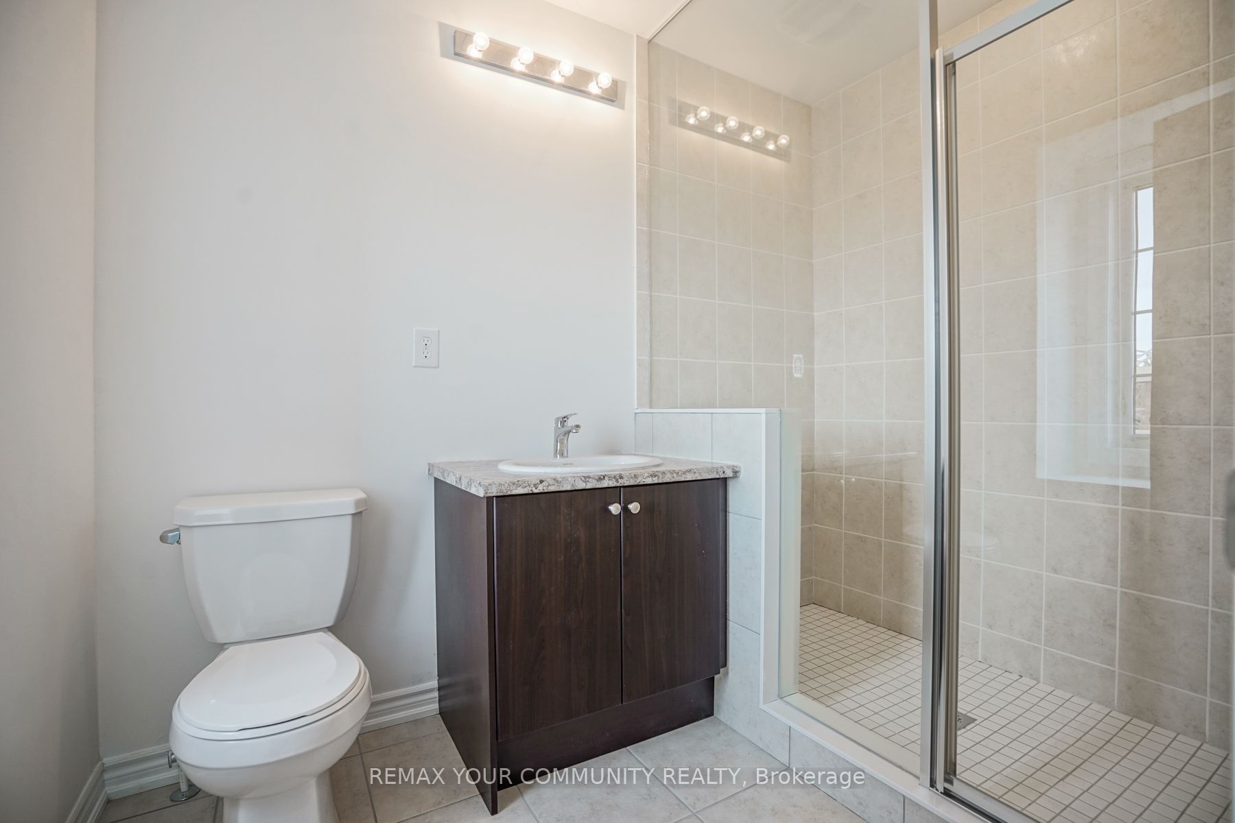 13 Gilford Street Property Photo 16