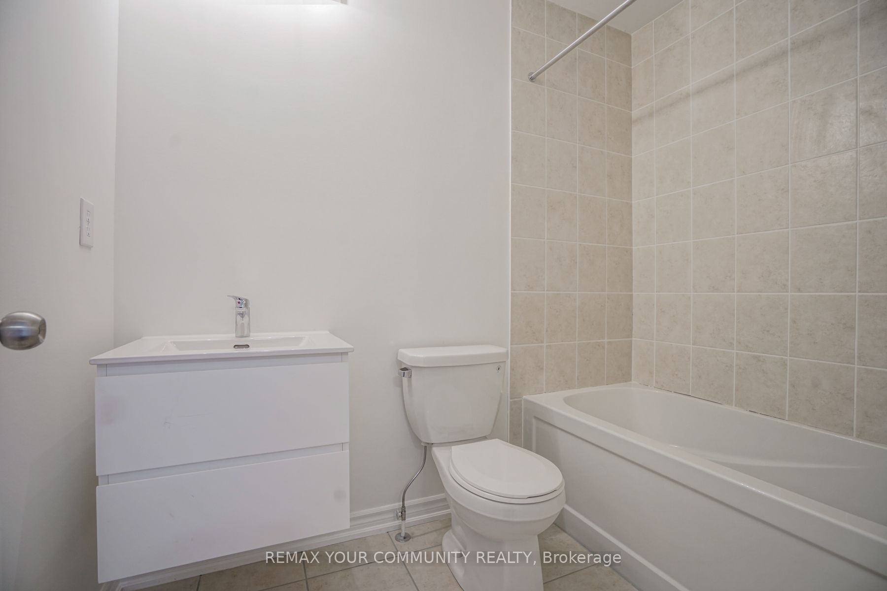 13 Gilford Street Property Photo 18