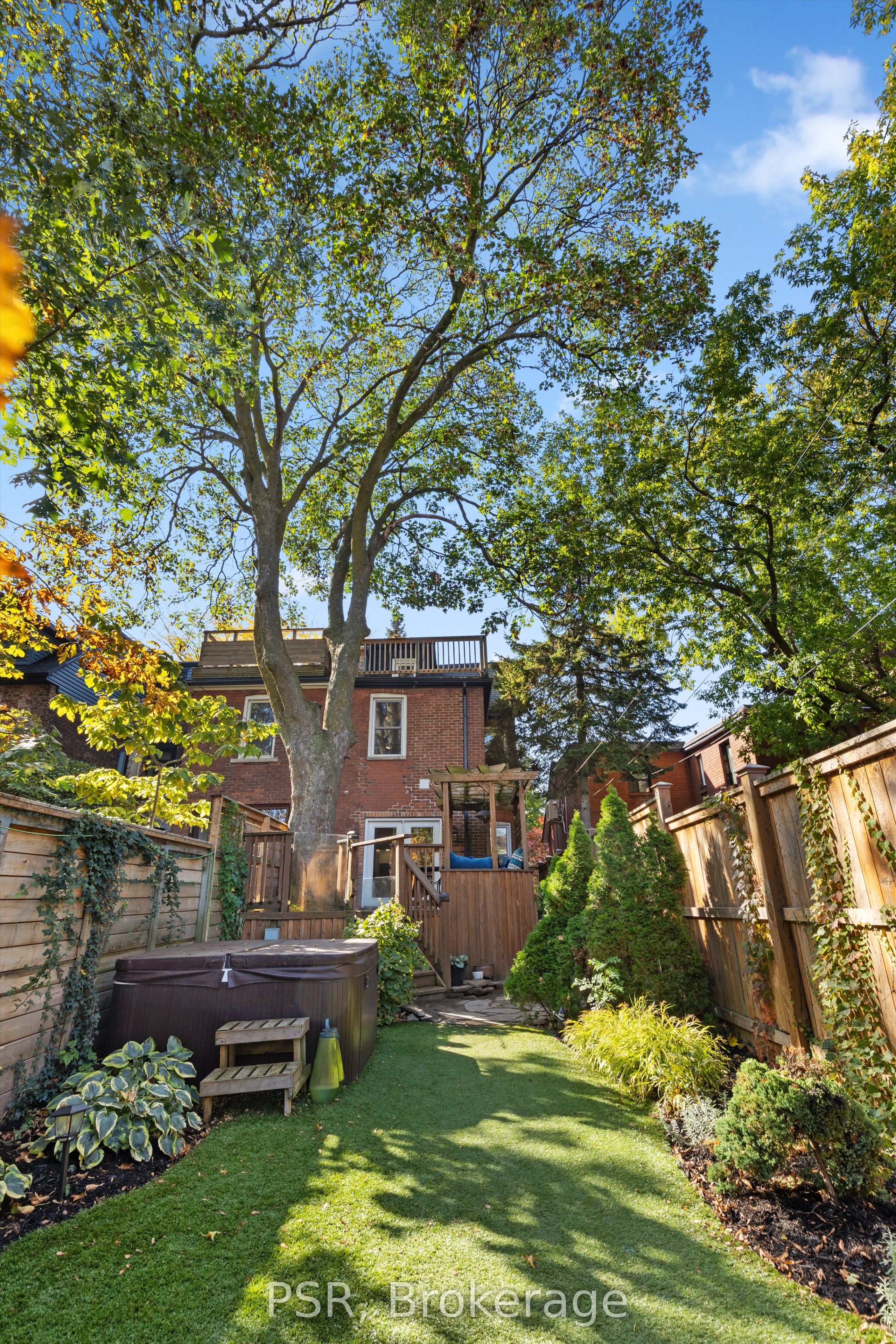 109 Macdonell Avenue Property Photo 17
