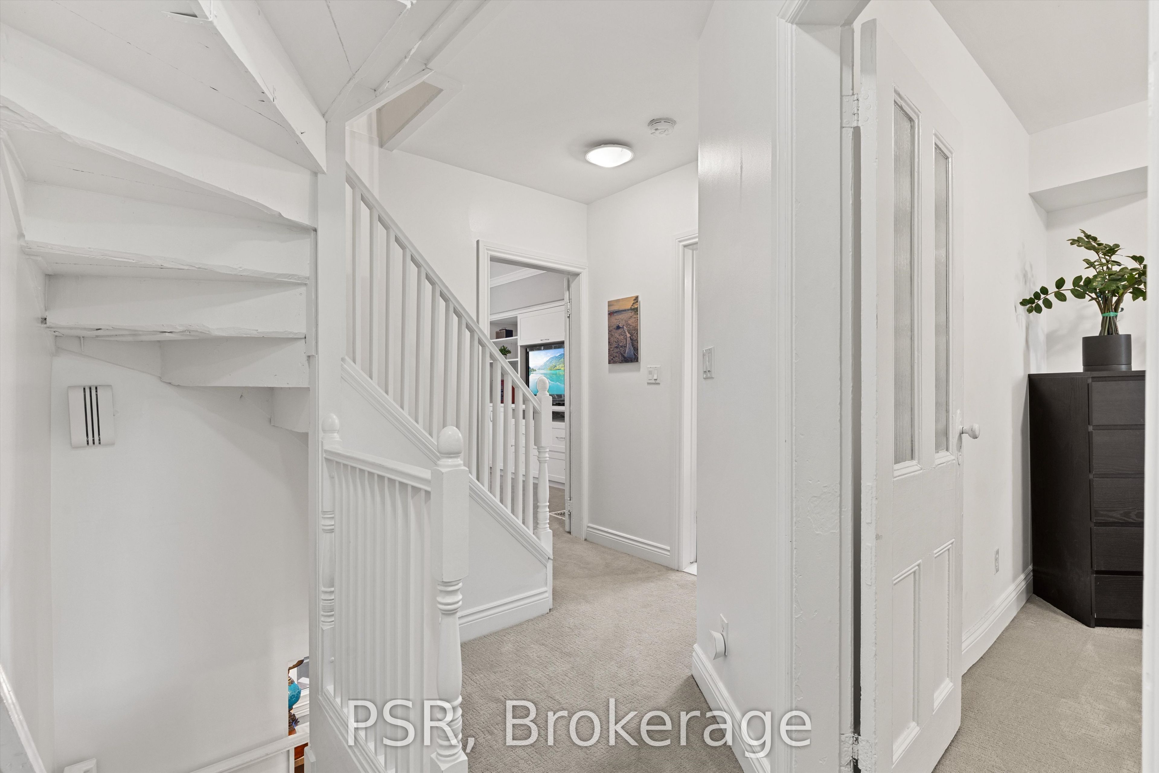 109 Macdonell Avenue Property Photo 33