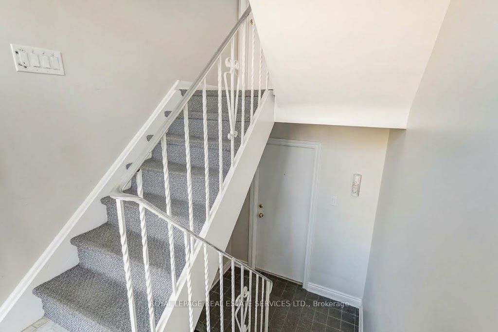 74 Burlington Street 1 Property Photo 3