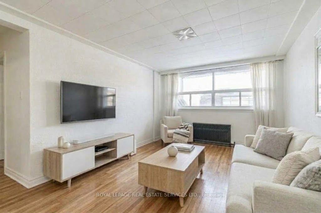74 Burlington Street 1 Property Photo 7