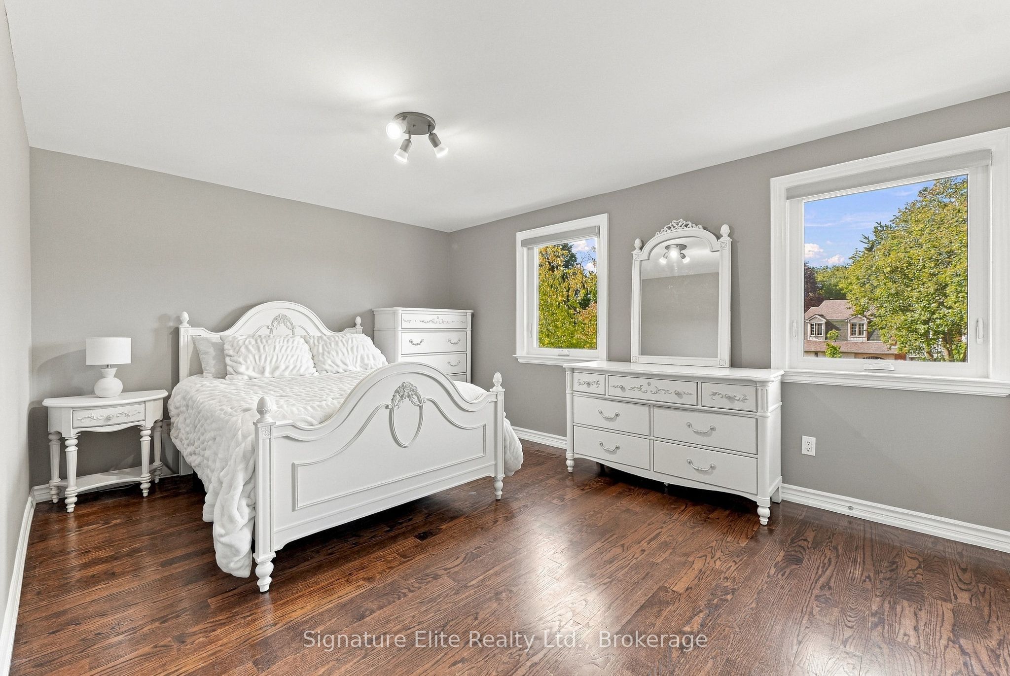 190 Longwood Drive Property Photo 27