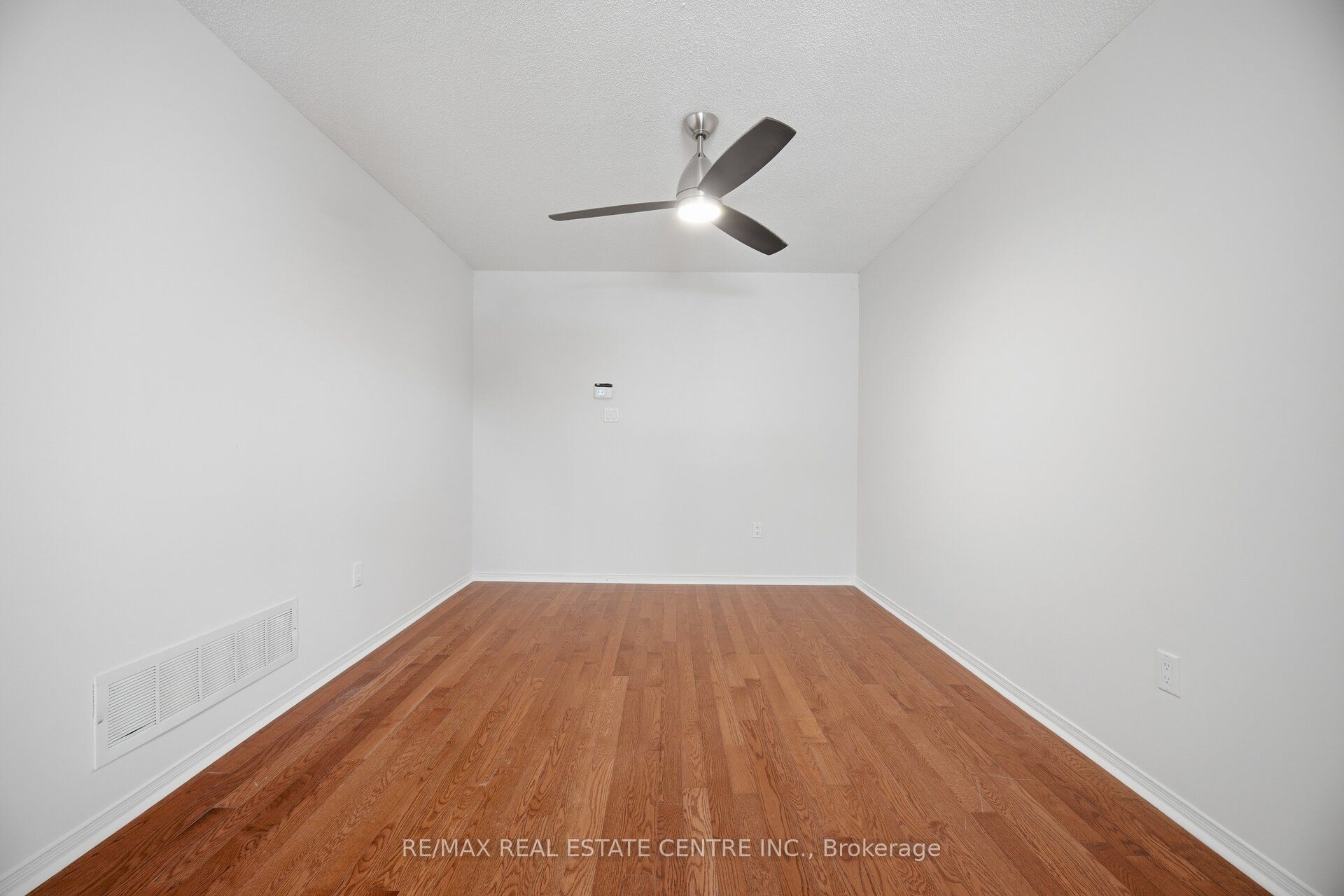 3727 Althorpe Circle Property Photo 14
