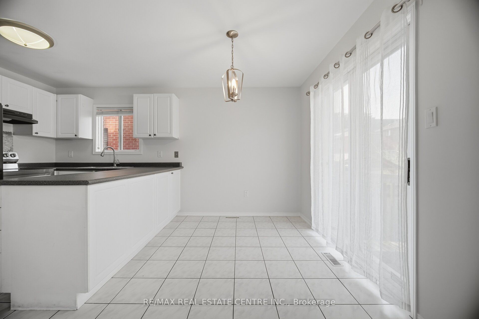 3727 Althorpe Circle Property Photo 21