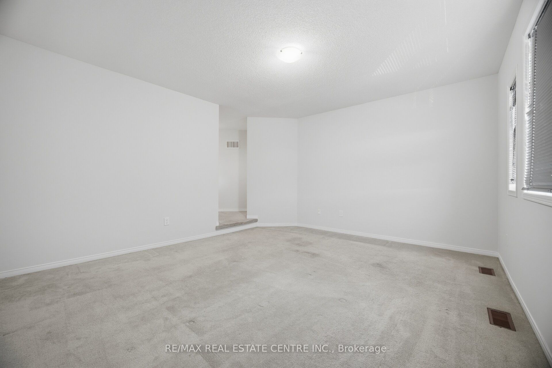 3727 Althorpe Circle Property Photo 33