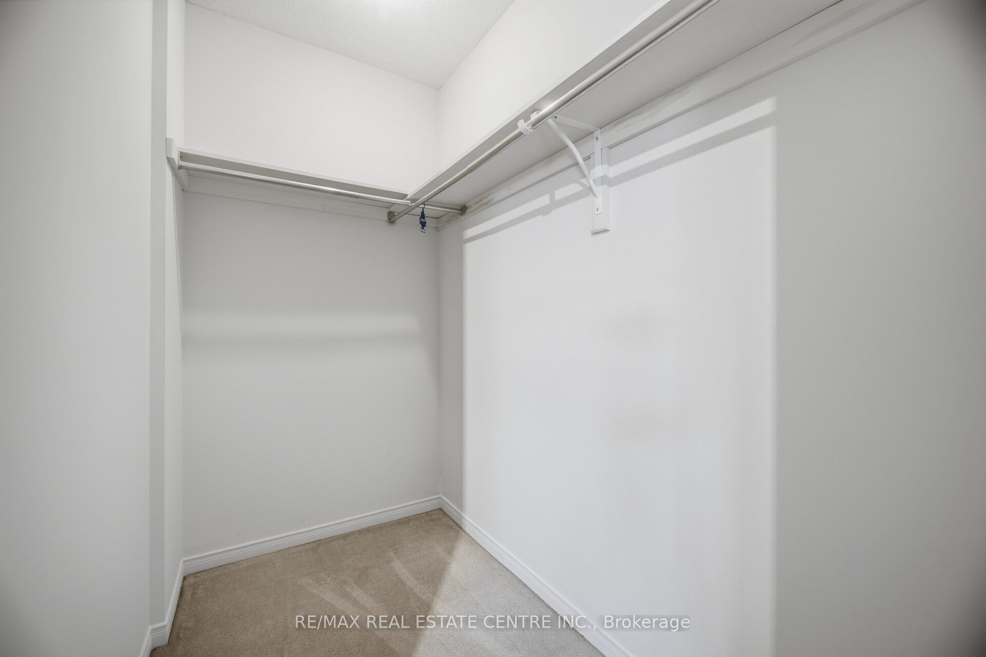 3727 Althorpe Circle Property Photo 36