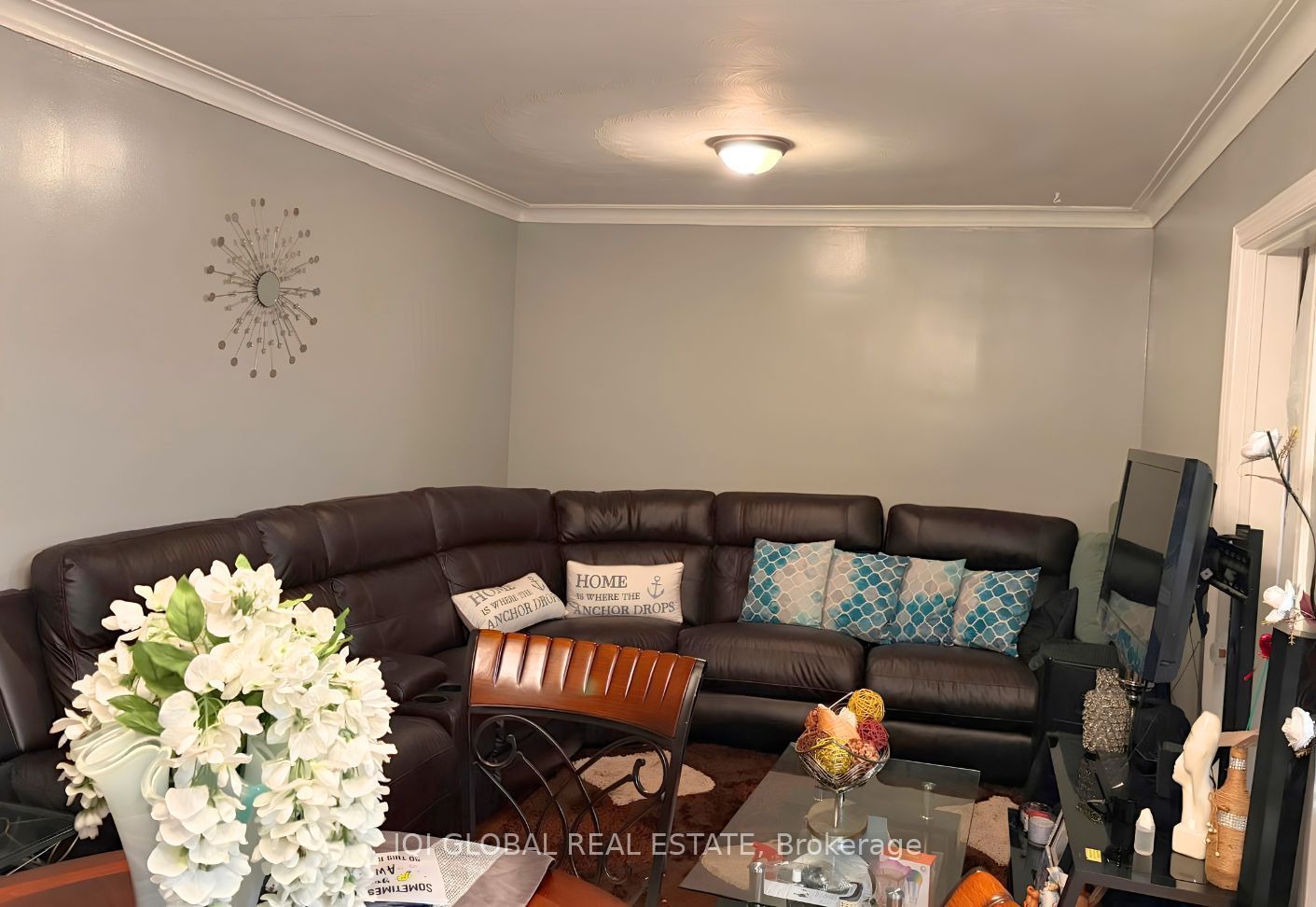 11 Stone Court Property Photo 7