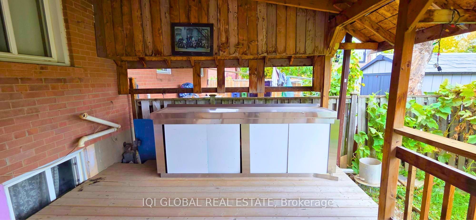 11 Stone Court Property Photo 19
