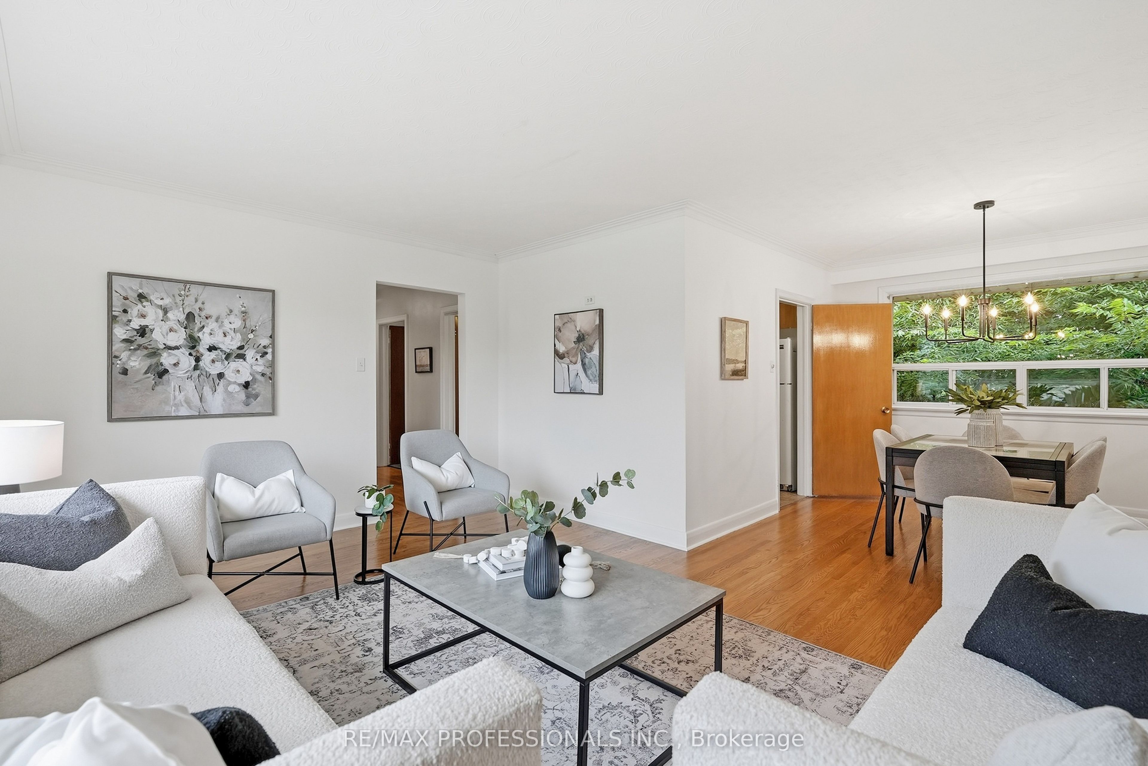 45 Fernalroy Boulevard Property Photo 8