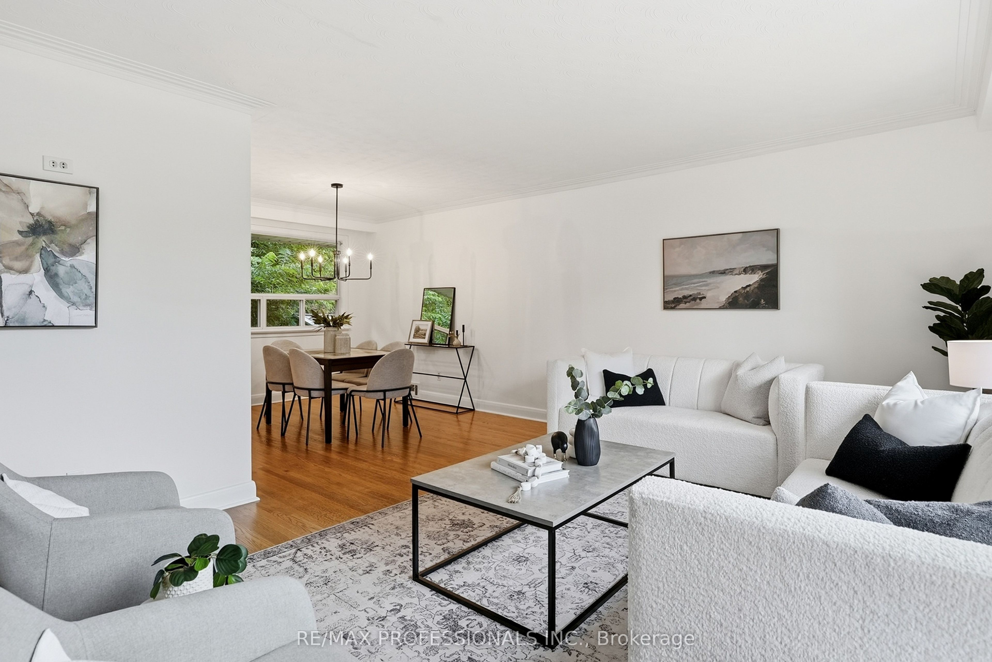 45 Fernalroy Boulevard Property Photo 9