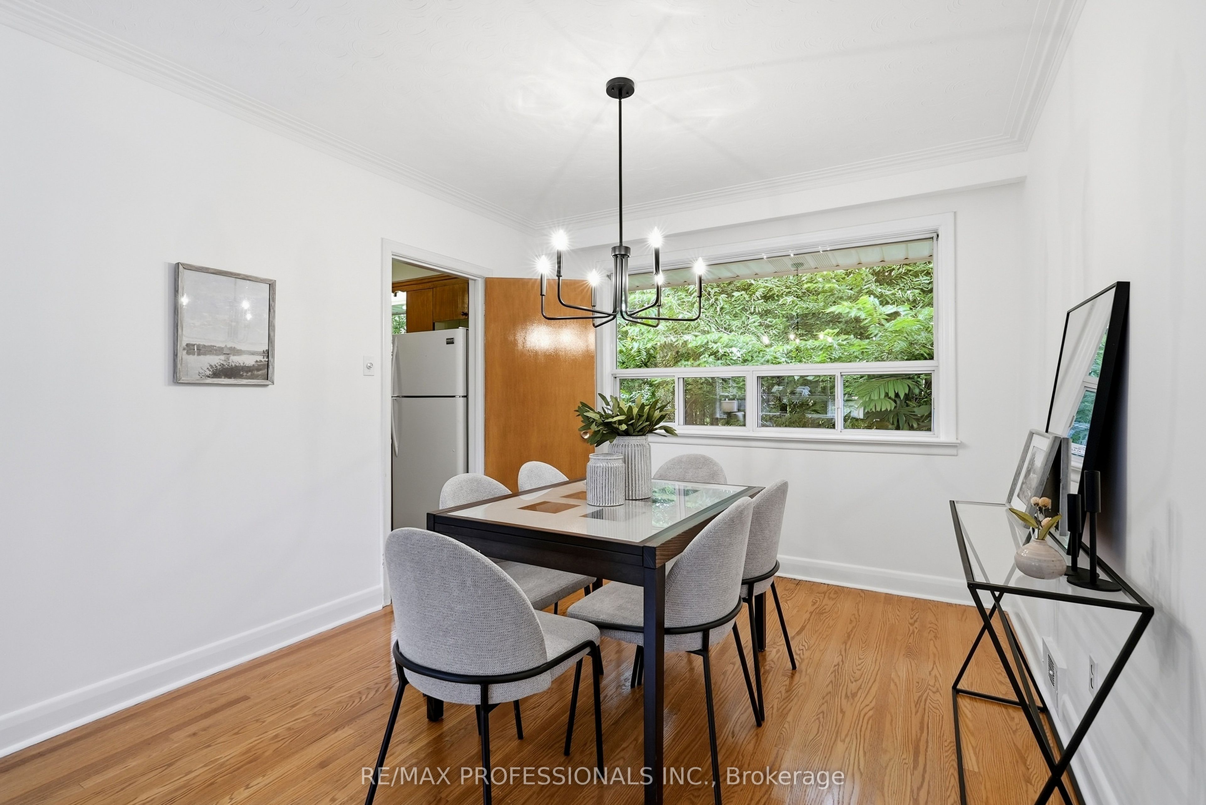 45 Fernalroy Boulevard Property Photo 13
