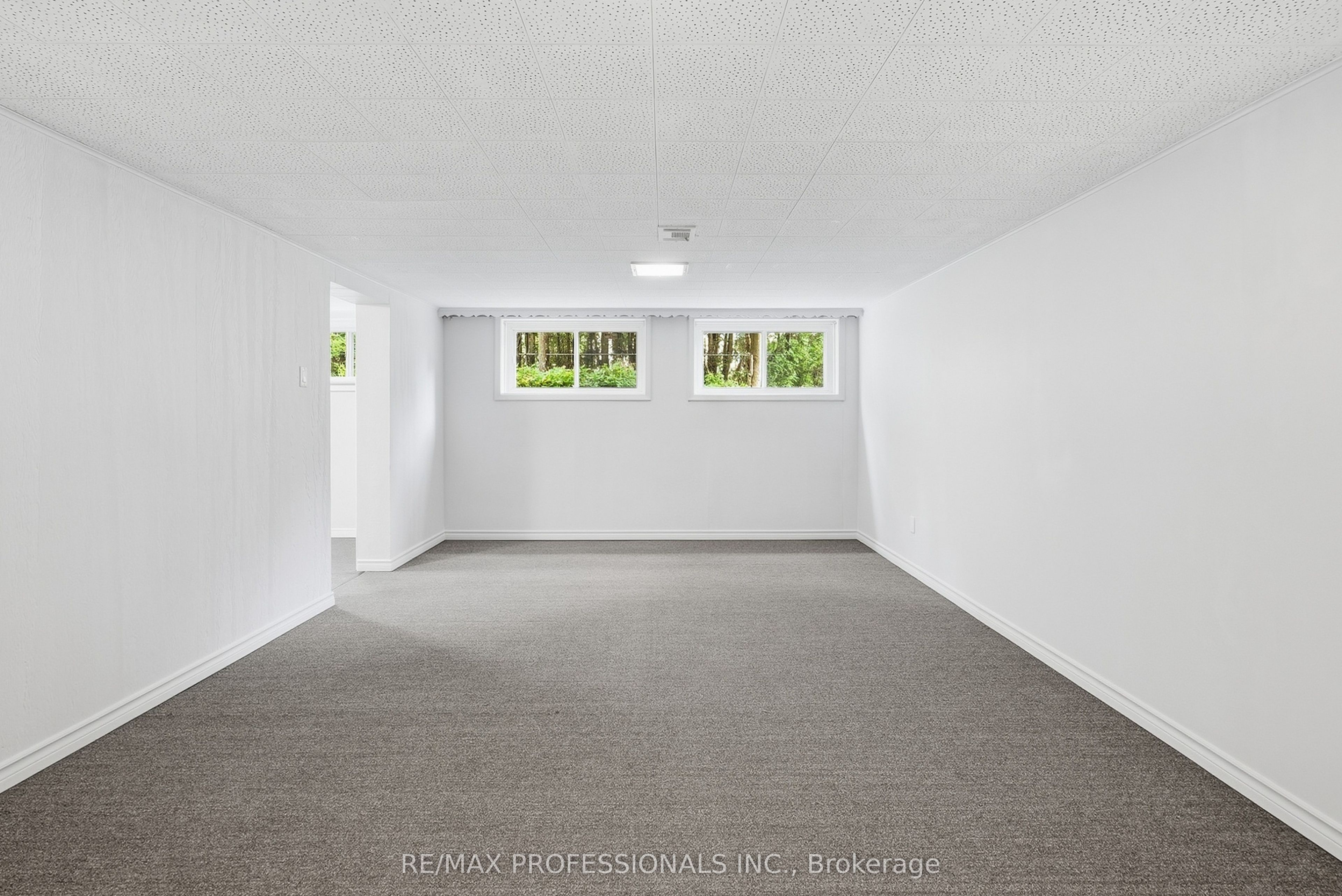 45 Fernalroy Boulevard Property Photo 33