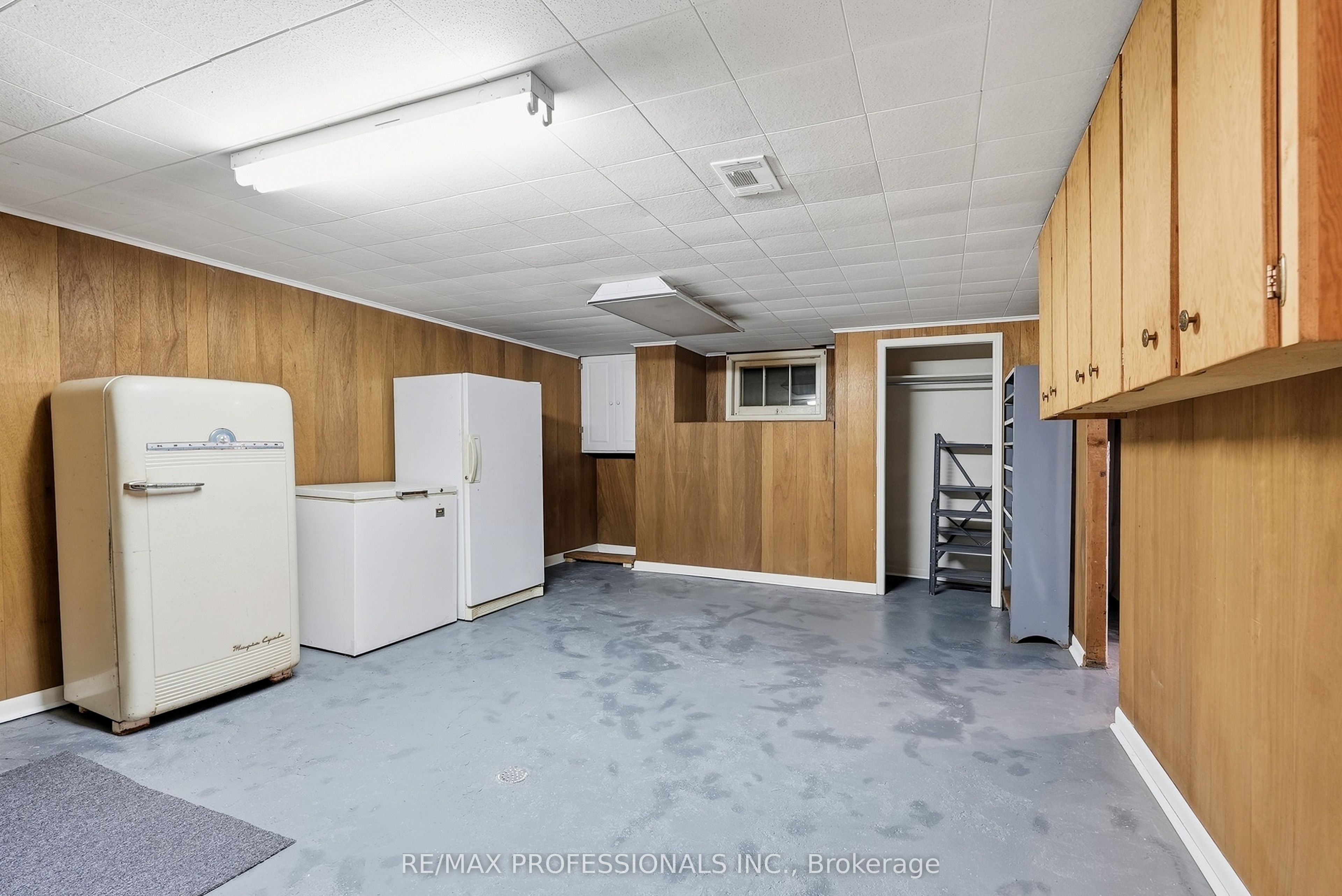 45 Fernalroy Boulevard Property Photo 36