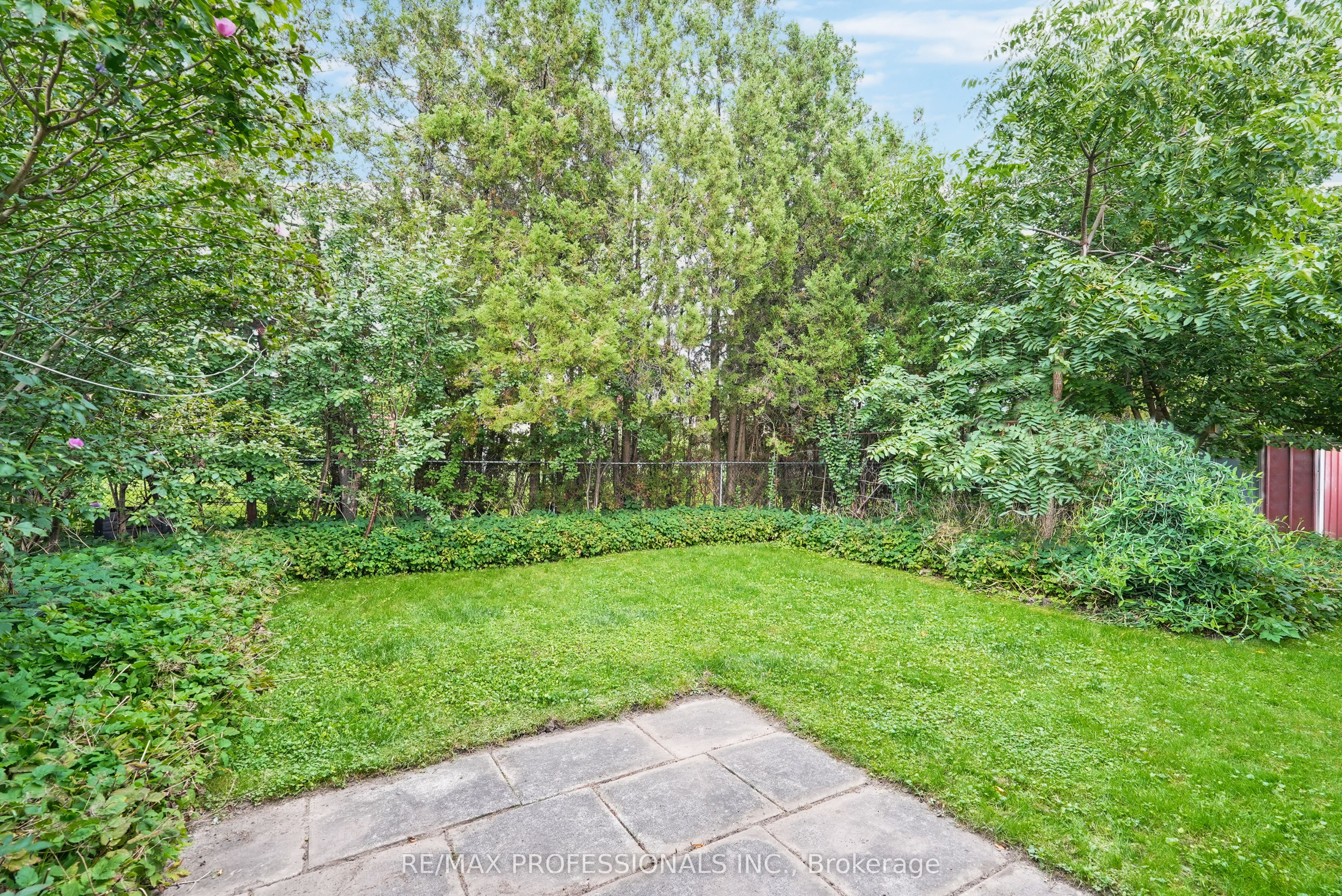 45 Fernalroy Boulevard Property Photo 43