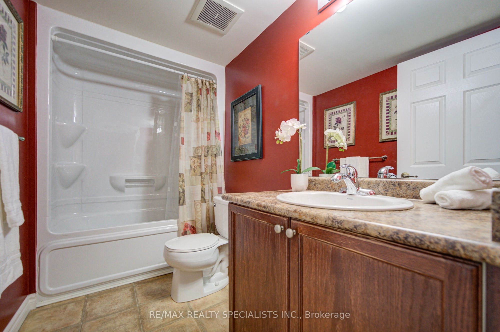 1483 Maple Avenue 414 Property Photo 20