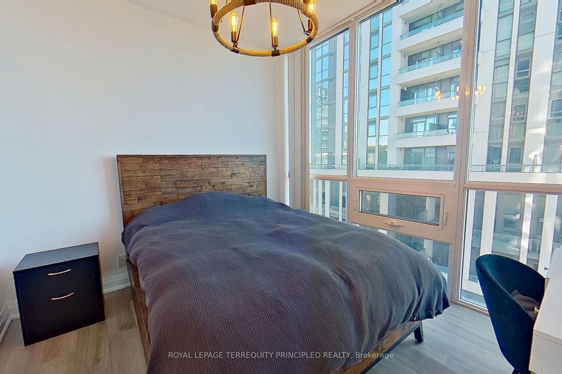 1185 The Queensway 504 Property Photo 17