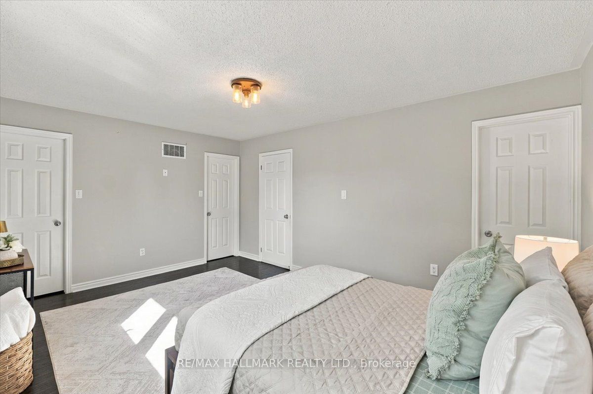 5732 Bell Harbour Drive Property Photo 14