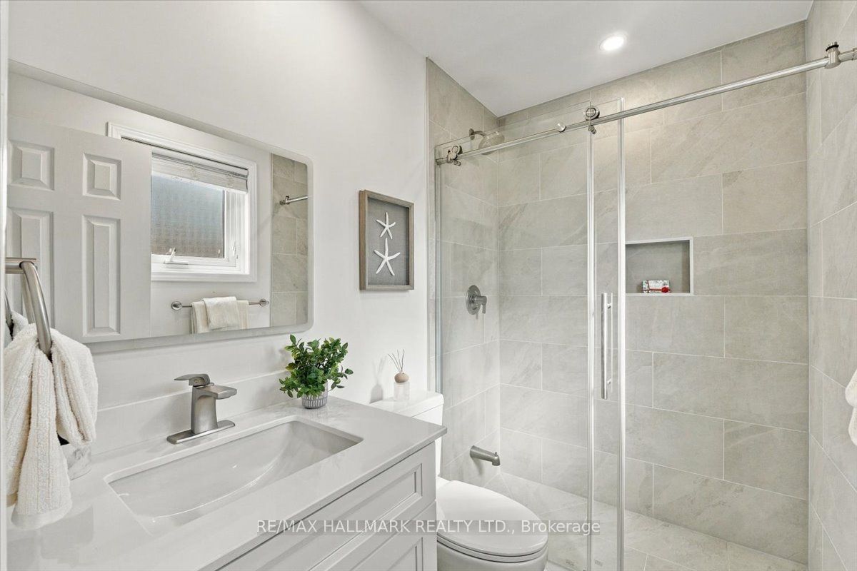 5732 Bell Harbour Drive Property Photo 15