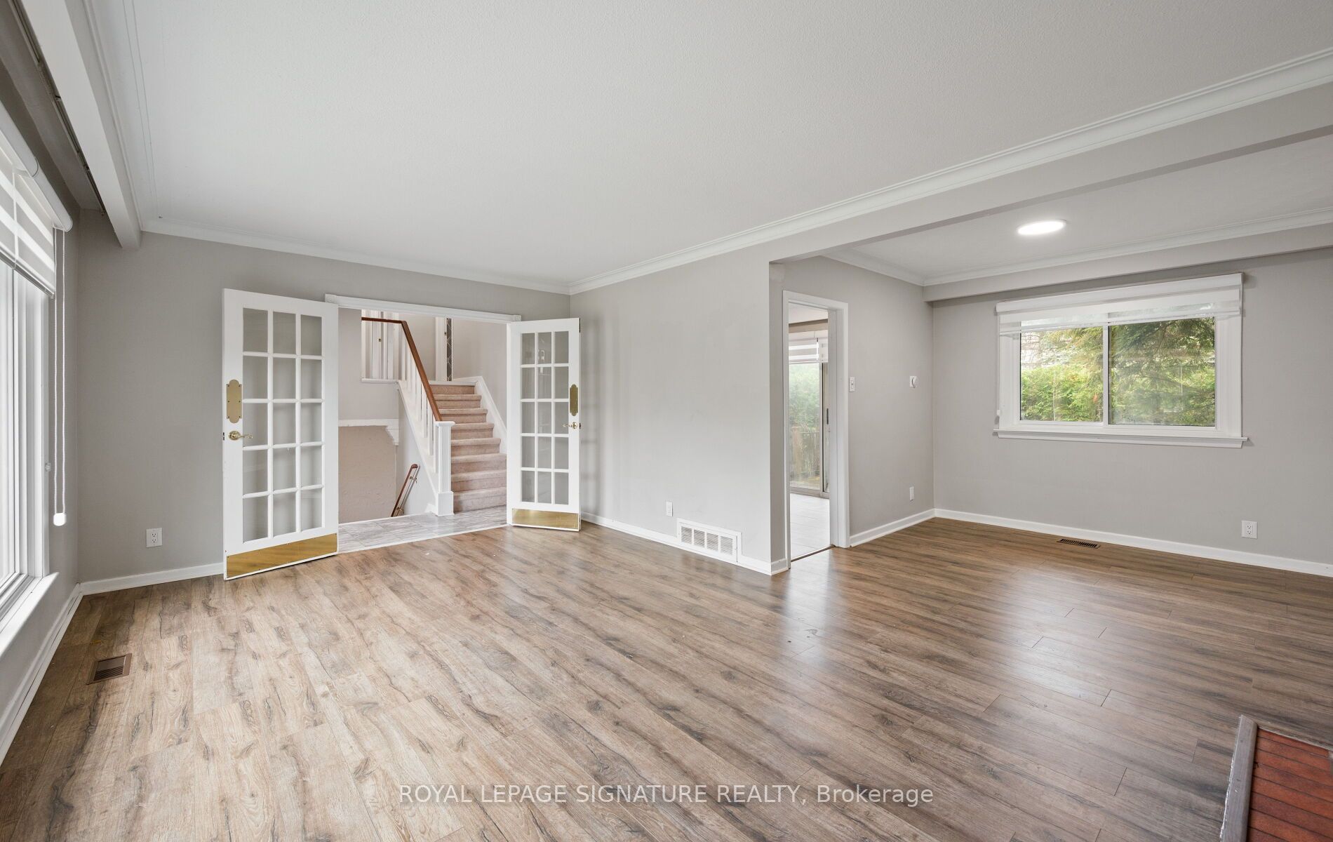 251 Third Line Property Photo 7