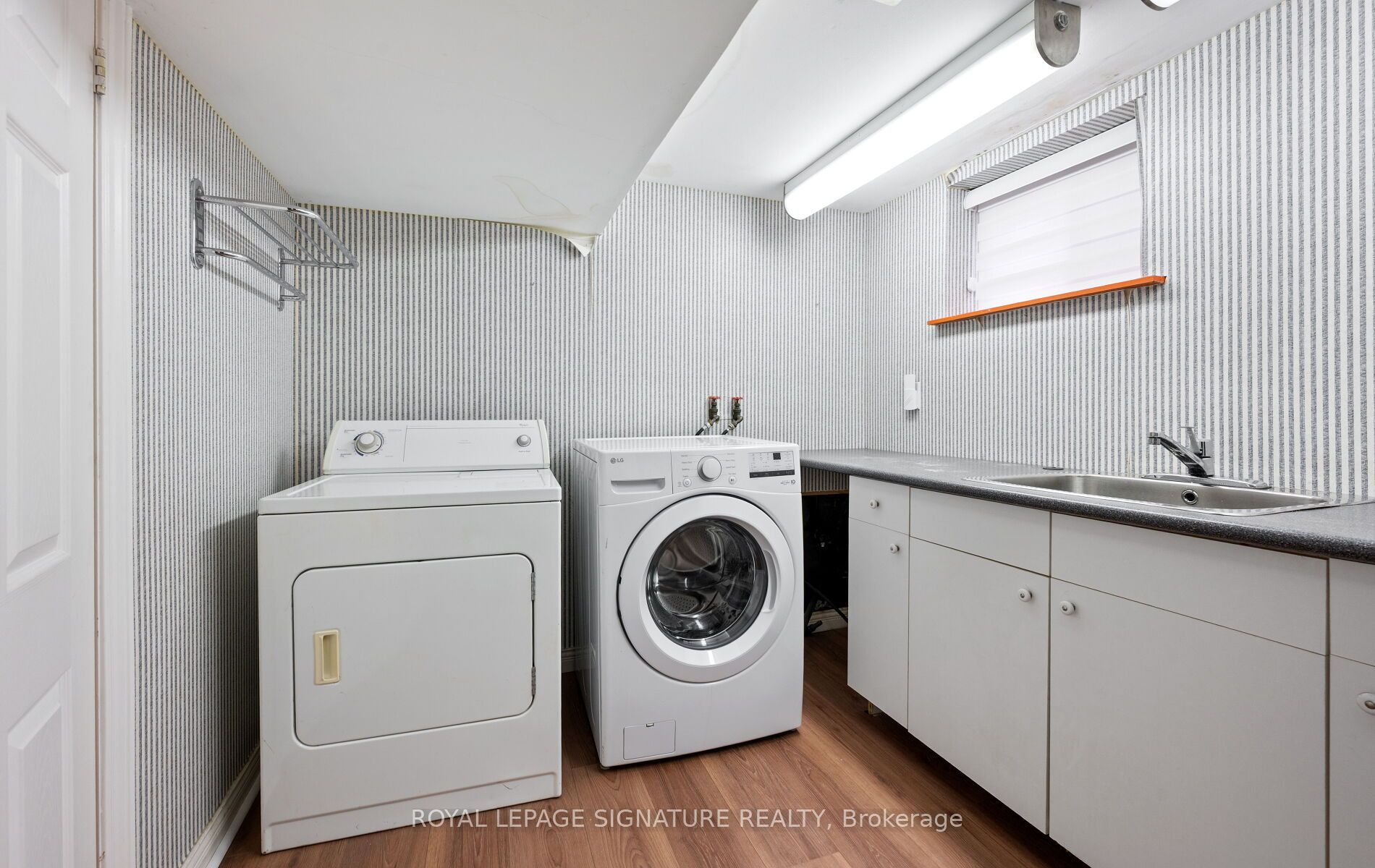 251 Third Line Property Photo 37
