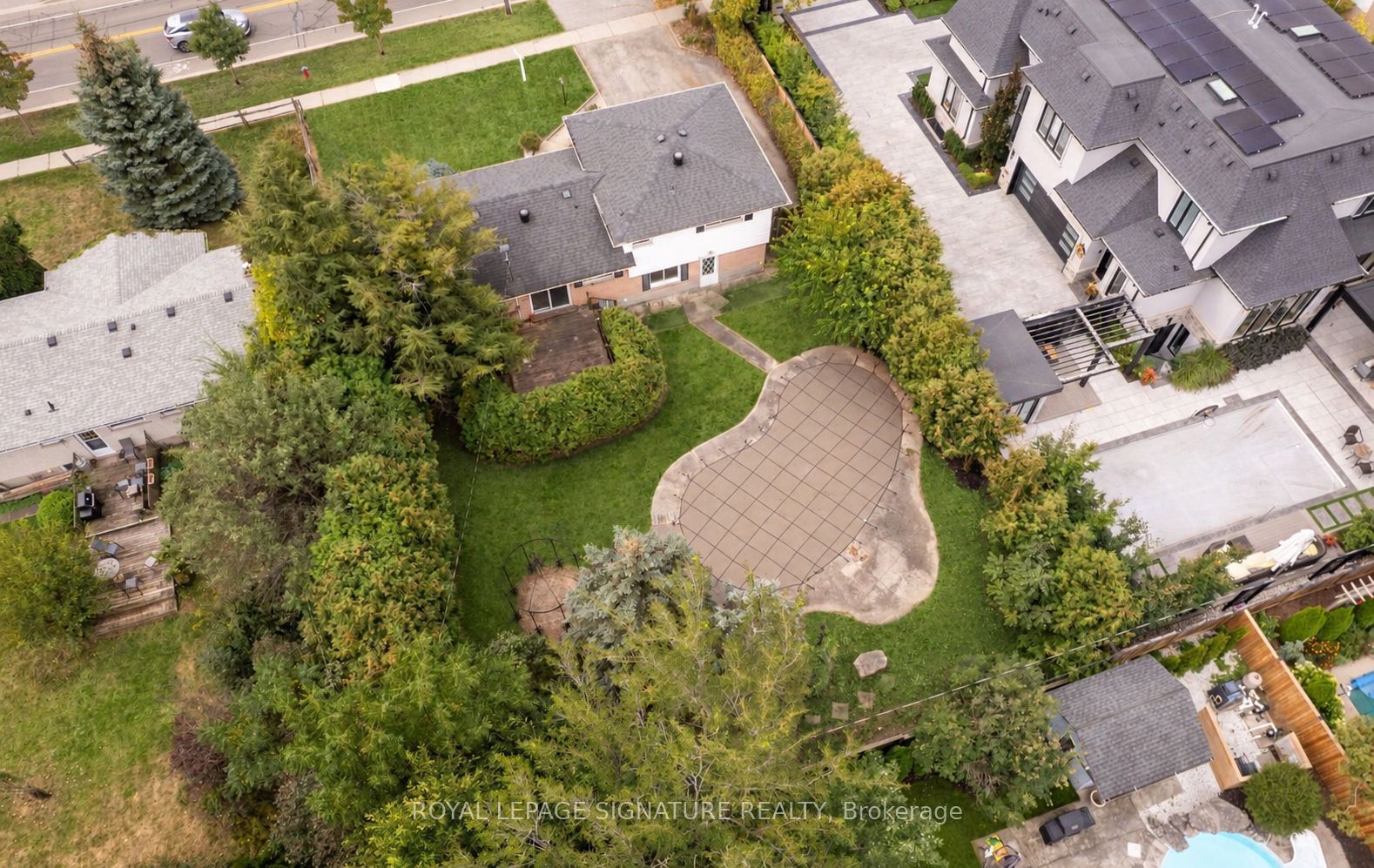 251 Third Line Property Photo 41