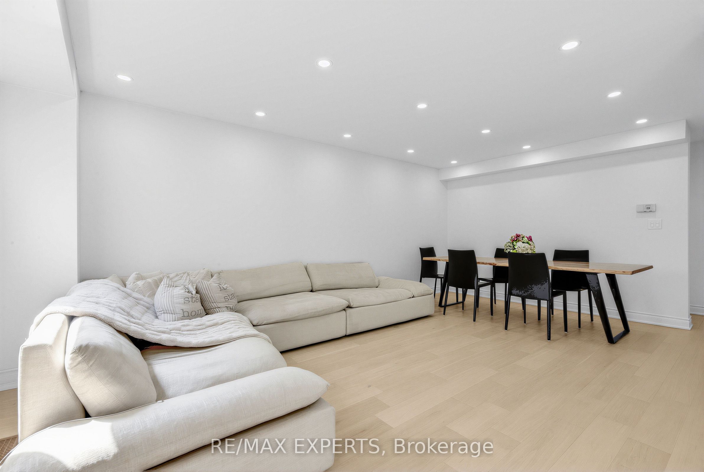 21 Maple Branch Path Property Photo 6
