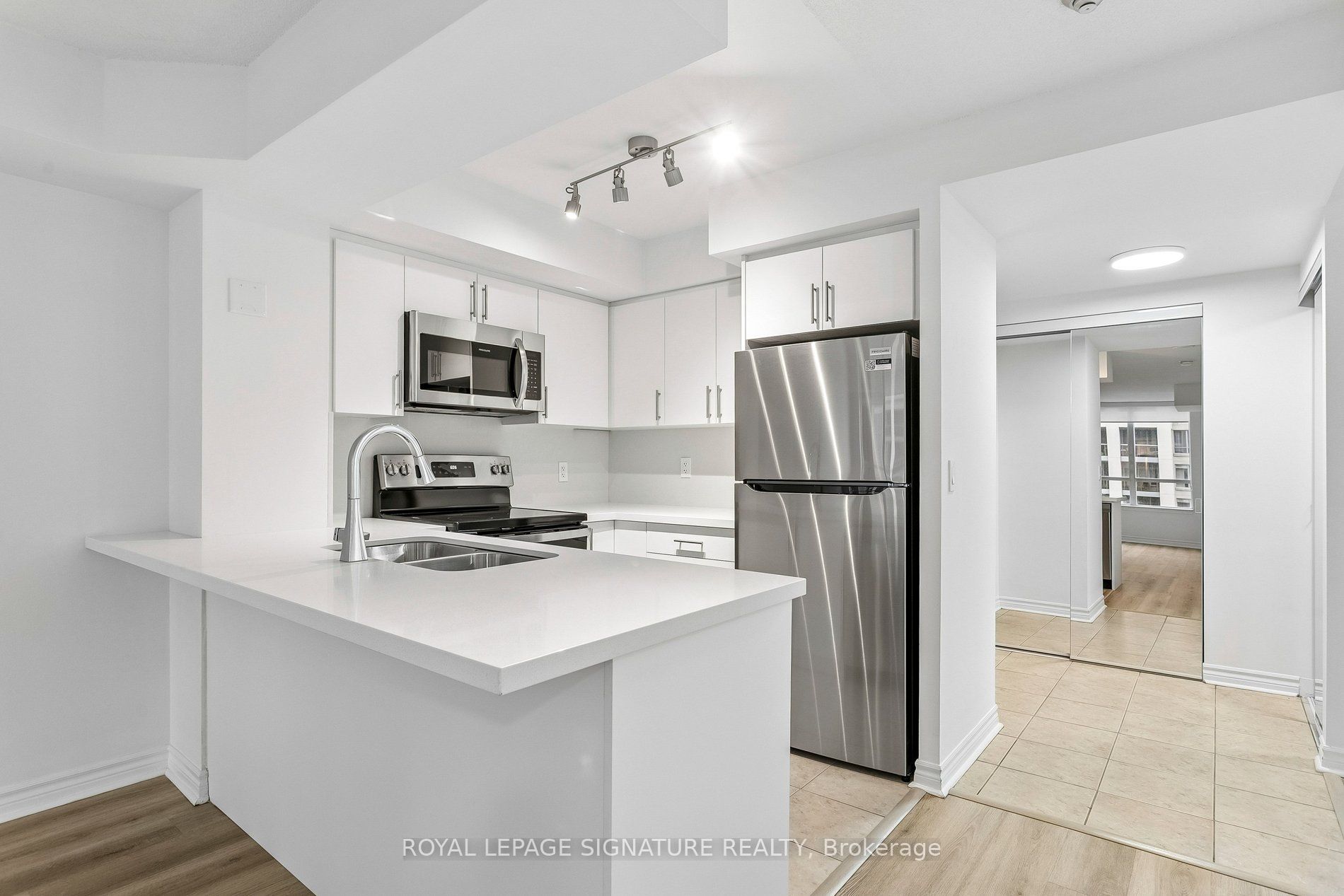 4080 Living Arts Drive 2407 Property Photo 2