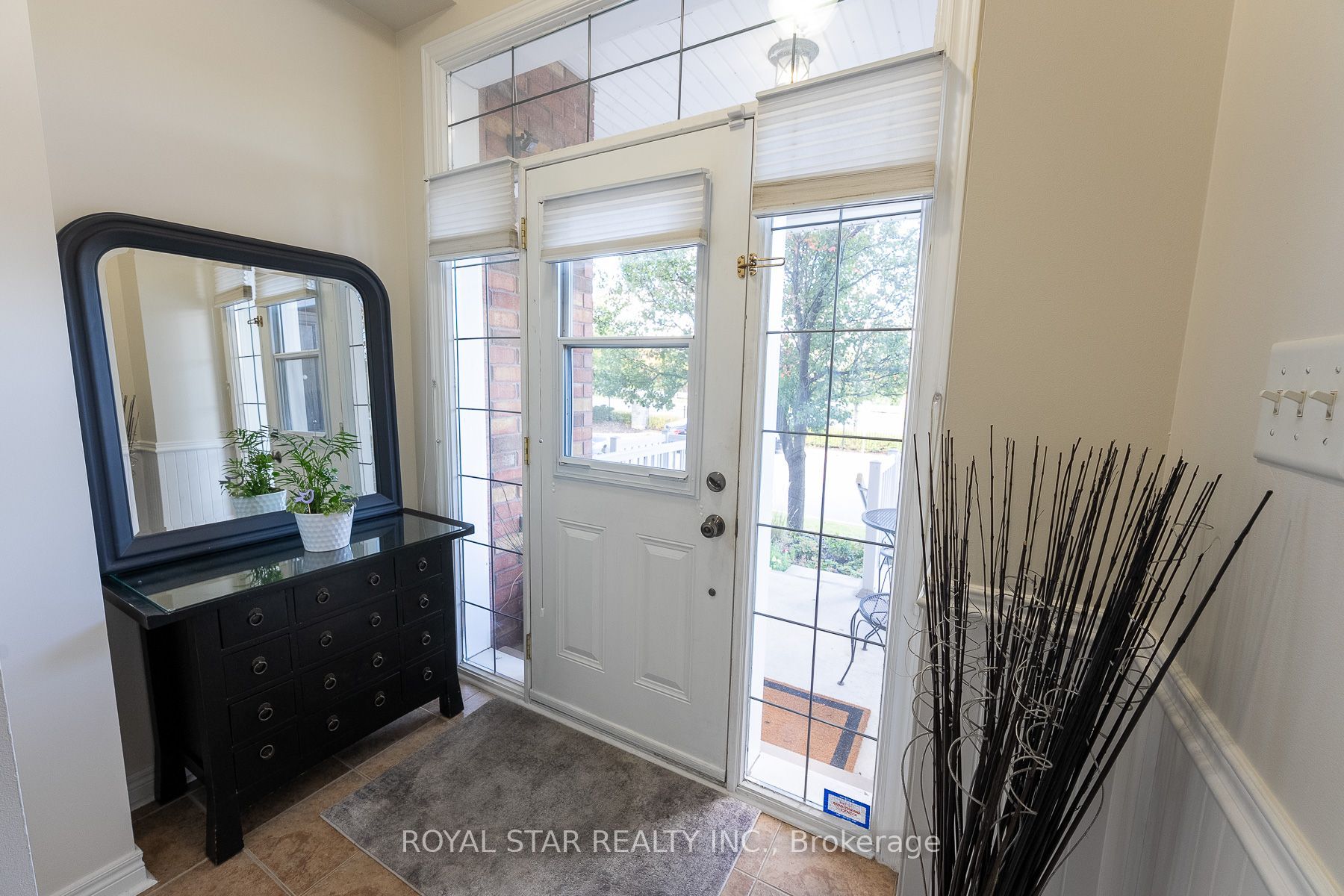 479 Vodden Street E Property Photo 4