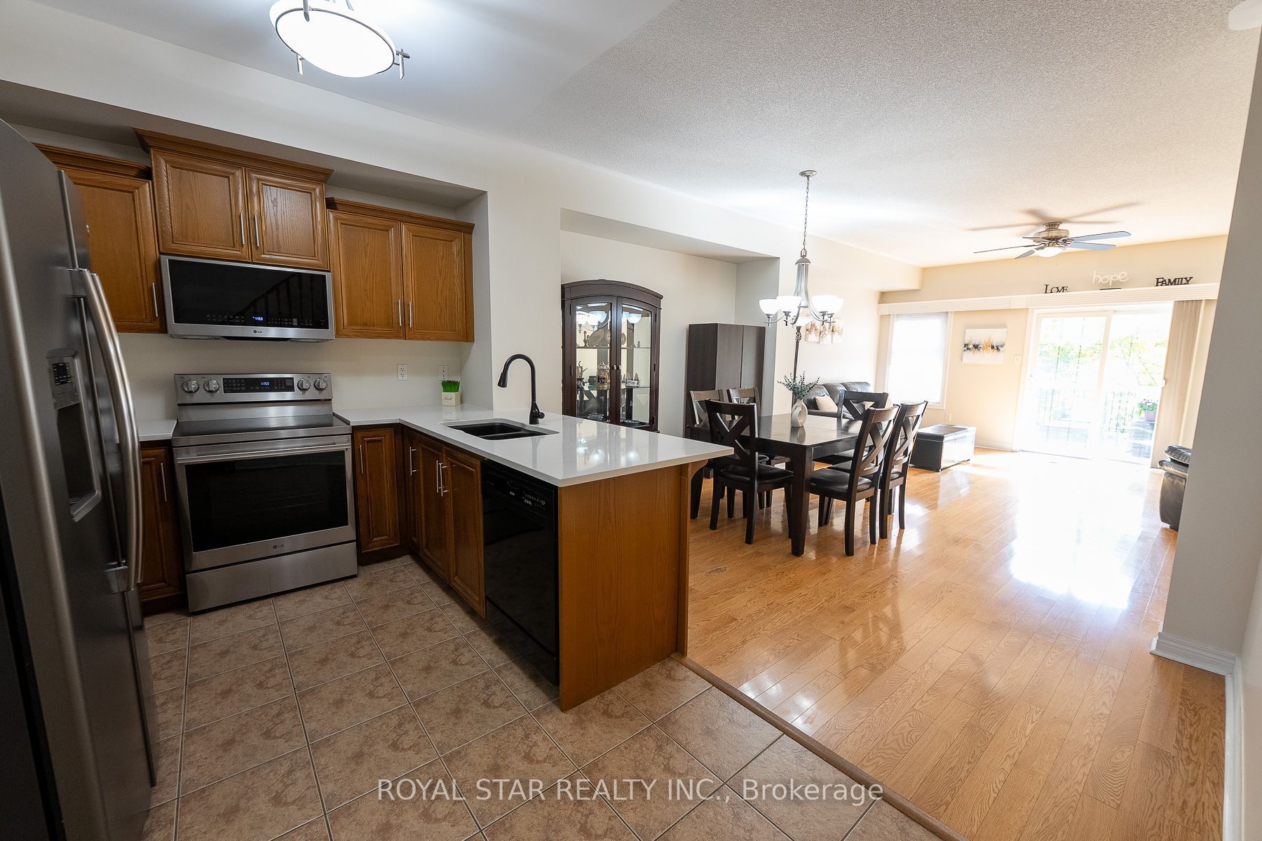 479 Vodden Street E Property Photo 6