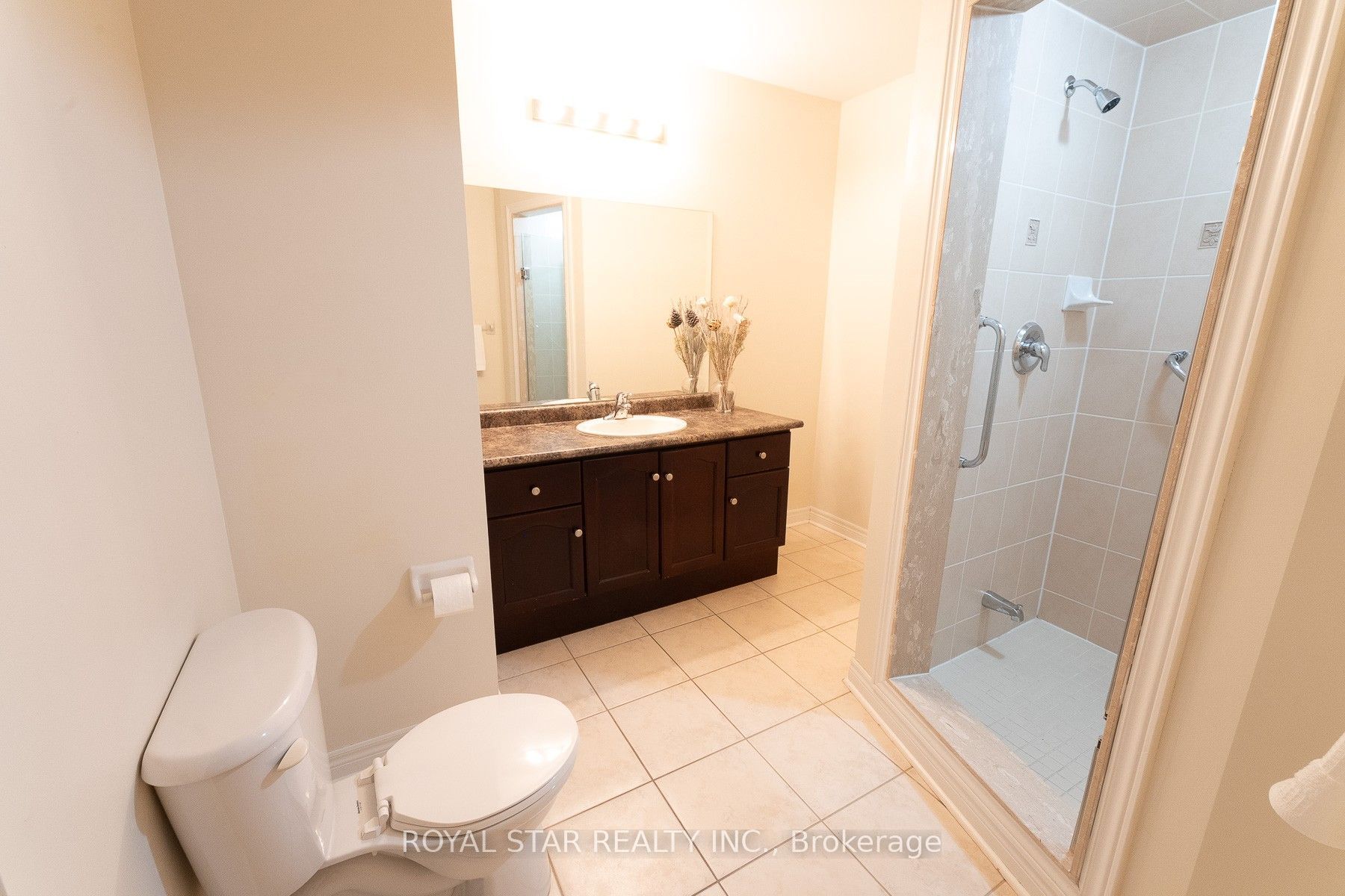 479 Vodden Street E Property Photo 24