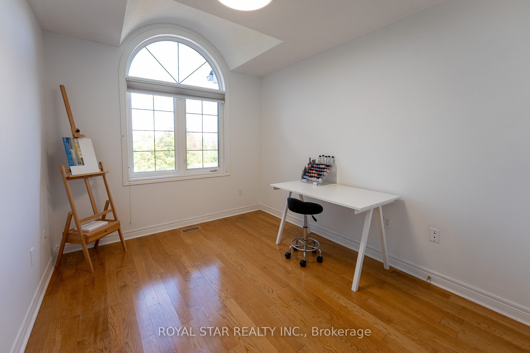 479 Vodden Street E Property Photo 34
