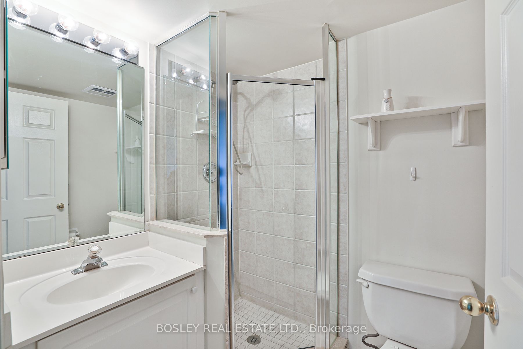 2111 Lake Shore Boulevard W 1512 Property Photo 17