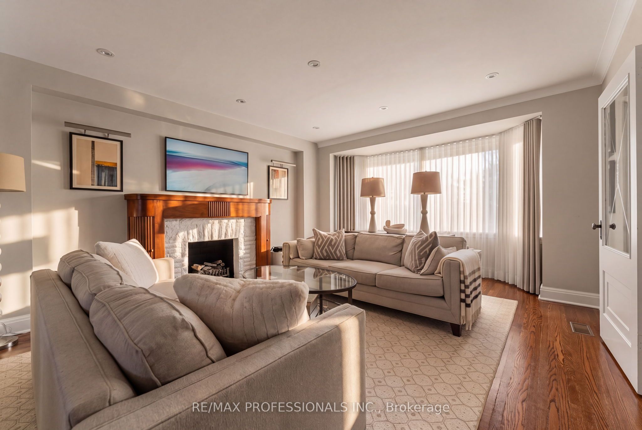 84 Humbervale Boulevard Property Photo 3