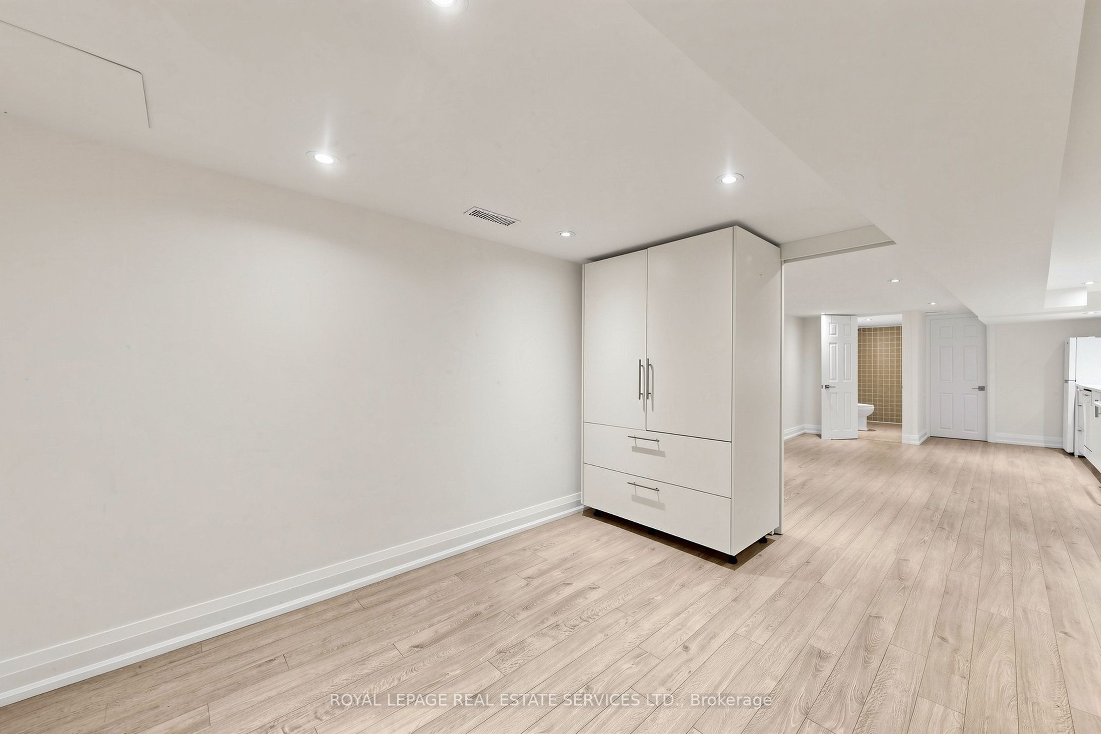 229 Mcroberts Avenue Property Photo 21