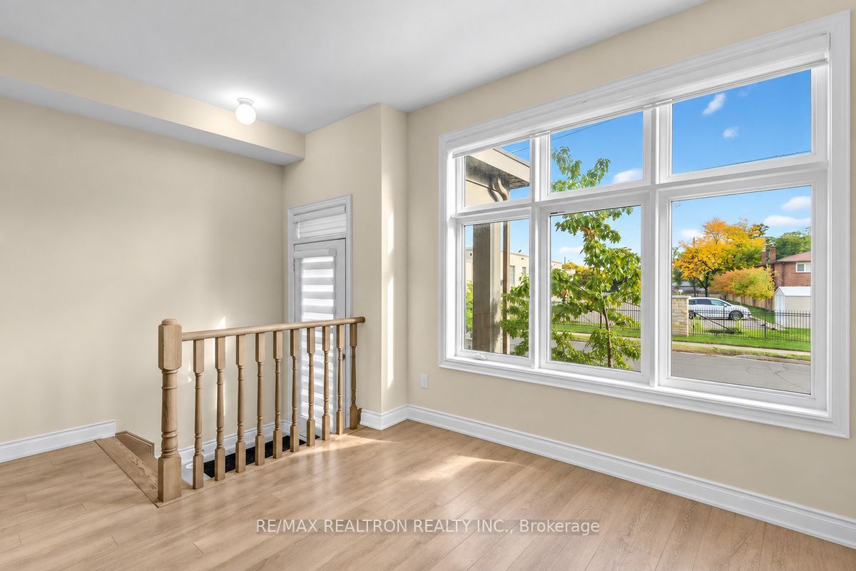 2a Muir Avenue 2 Property Photo 3