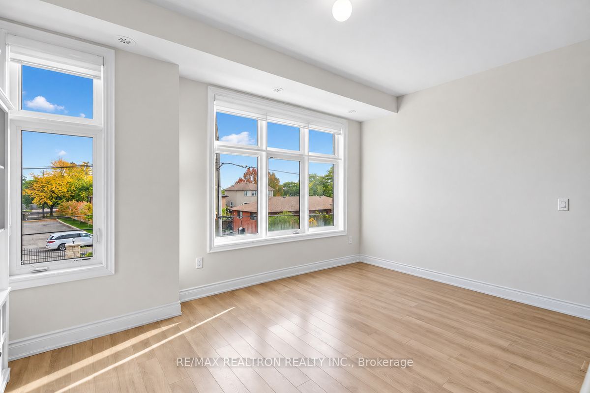 2a Muir Avenue 2 Property Photo 5