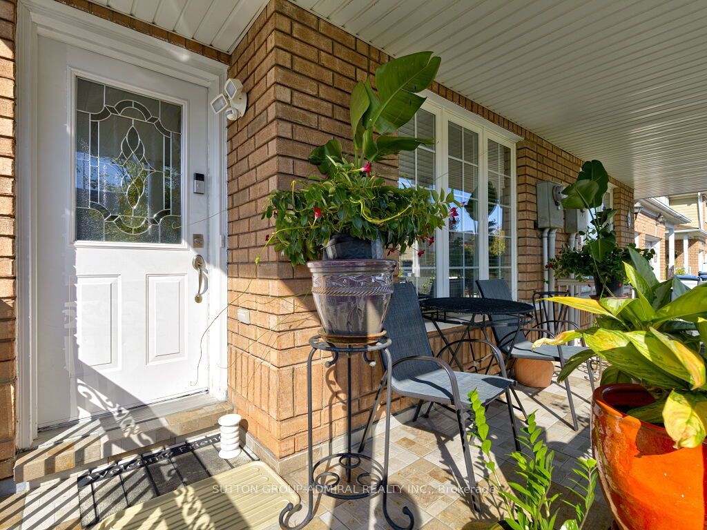31 Irene Crescent Property Photo 5