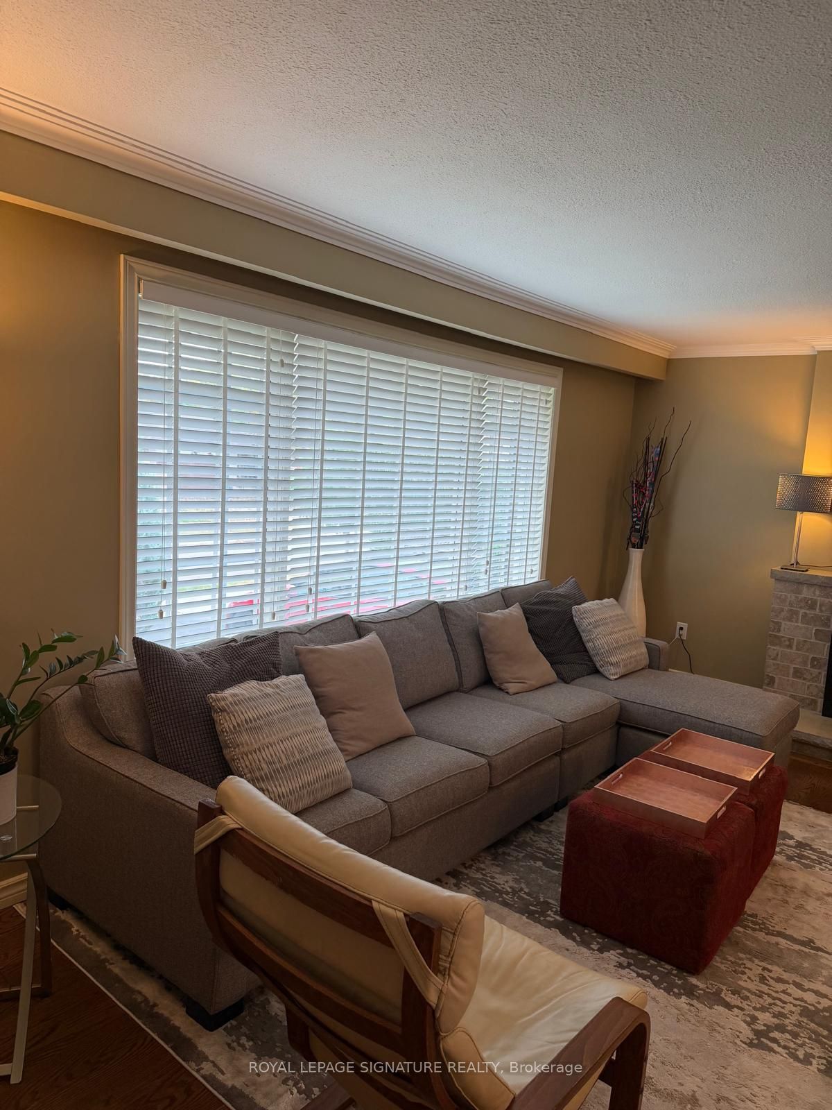 1207 Wood Place Property Photo 4