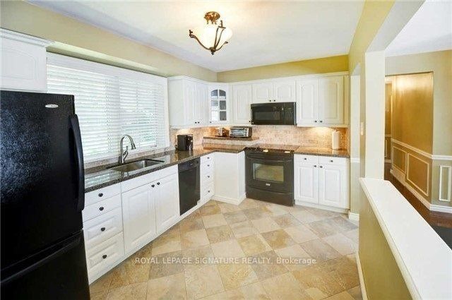 1207 Wood Place Property Photo 7