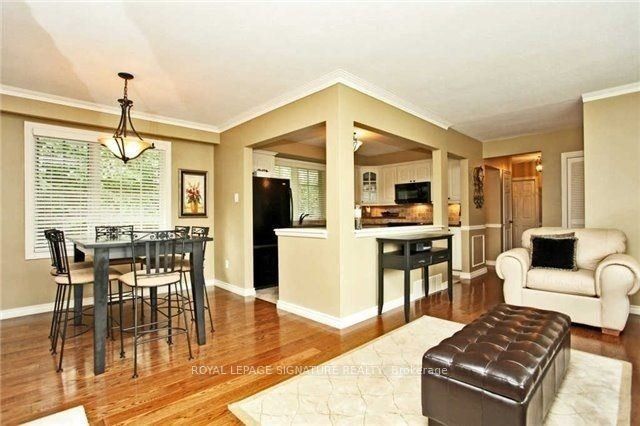 1207 Wood Place Property Photo 8