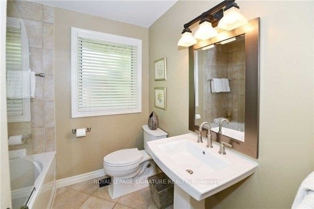 1207 Wood Place Property Photo 12